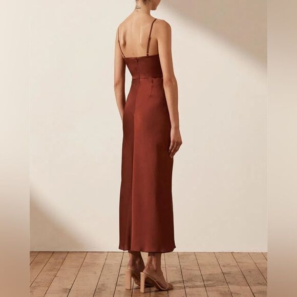 NWT Shona Joy Luxe Twist Front Sleeveless Satin Midi Dress in Sangria size 12 - Picture 5 of 13